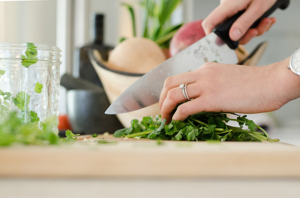 19 Mistakes To Avoid With Stainless Steel Cookware