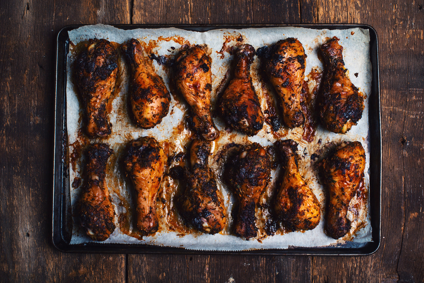 aligned chicken drumsticks