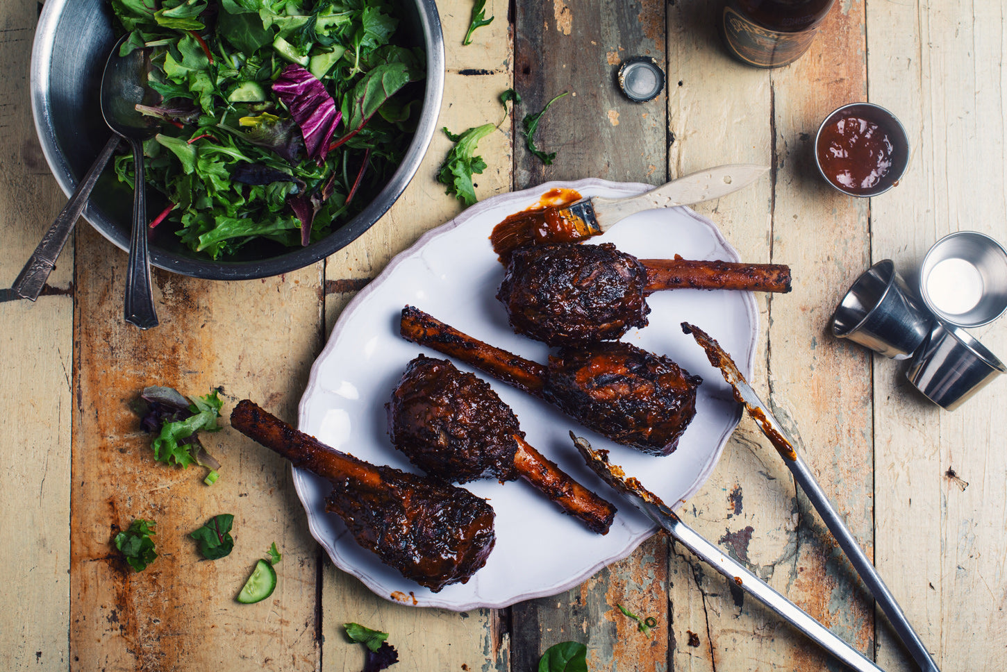 barbecued lamb shanks, green salad